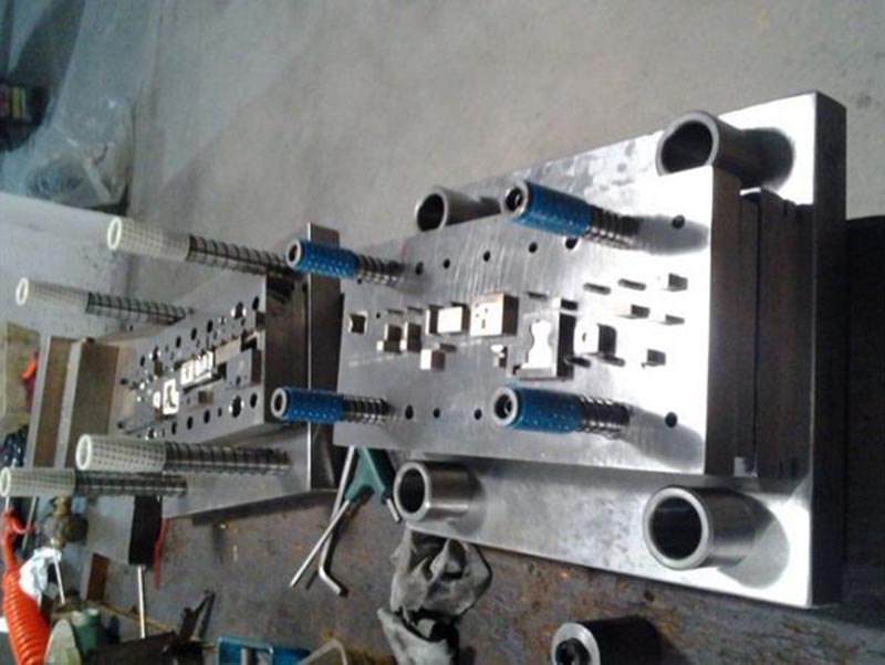 鹿泉模具制造-12